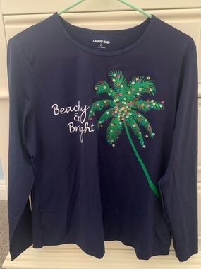 Womens long sleeve rash guard shirt.